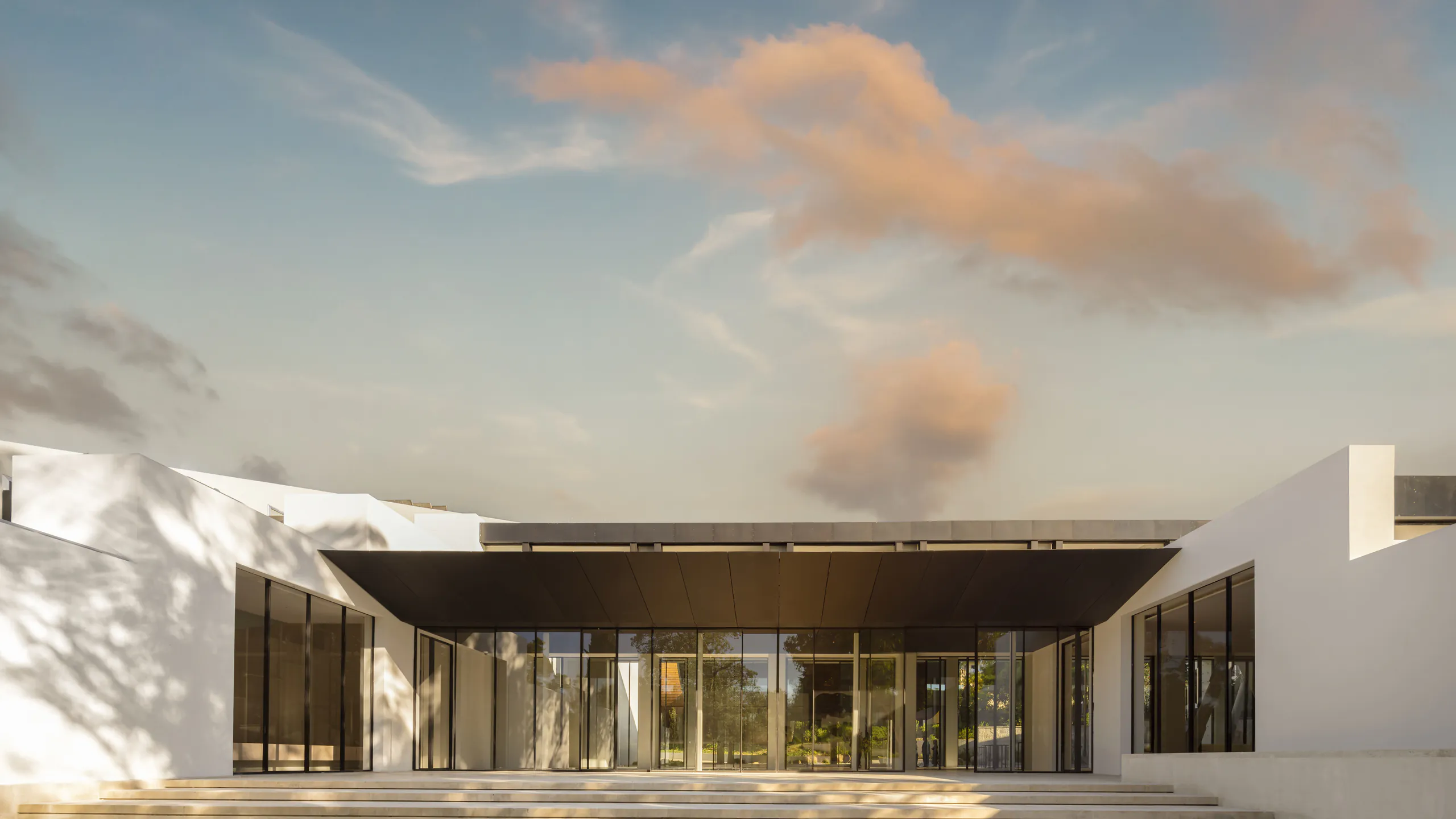 CAM – Centro de Arte Moderna Gulbenkian exterior view